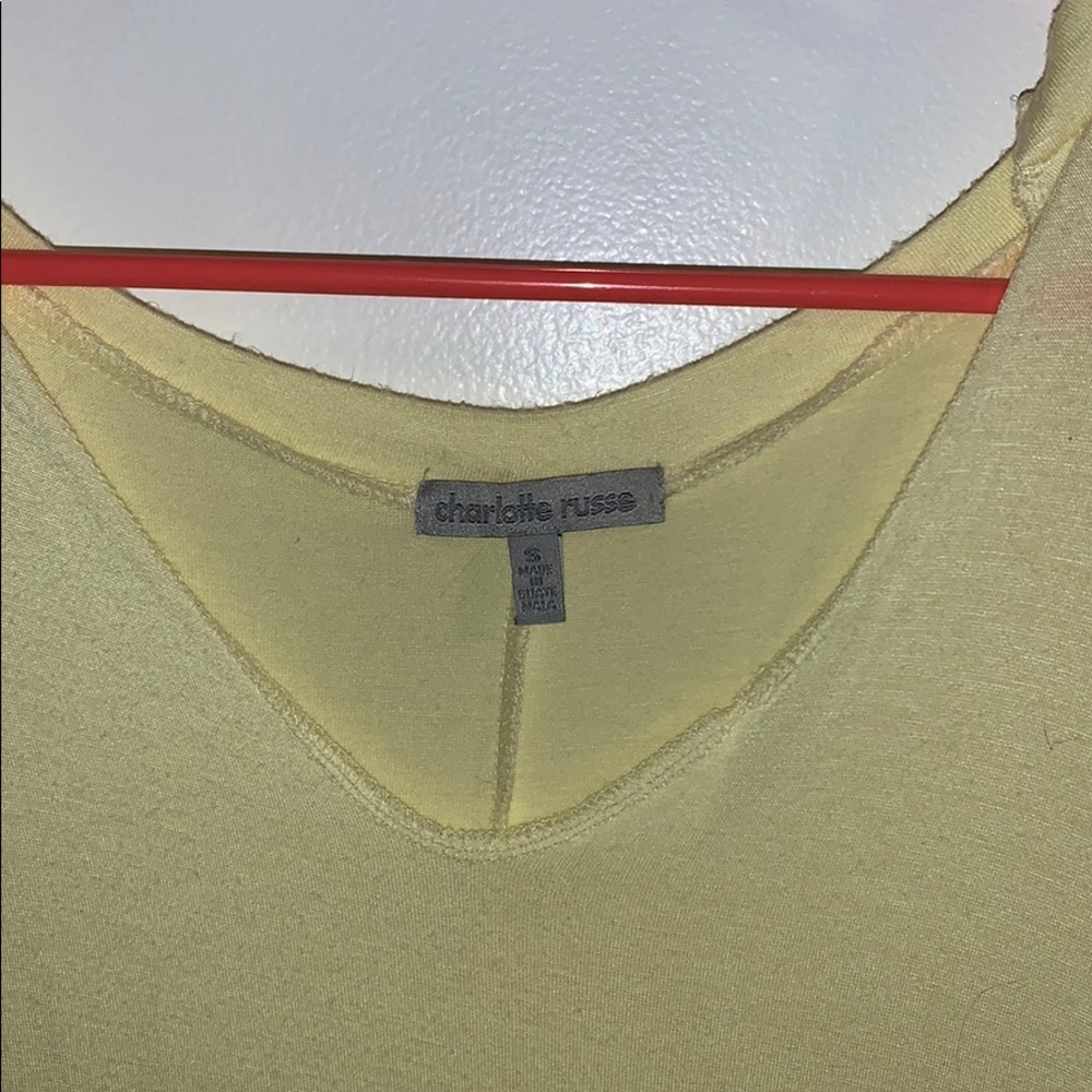 💛 soft tee - Picture 2 of 3